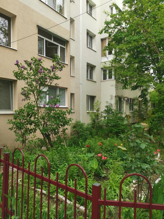 Awesome Apartment Bucureşti Exterior foto